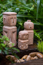 Load image into Gallery viewer, Balinese Garden Statues
