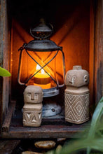 Load image into Gallery viewer, Balinese Garden Statues