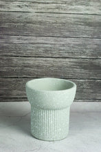 Load image into Gallery viewer, Elm Concrete Planter - Light Green 13.5cm